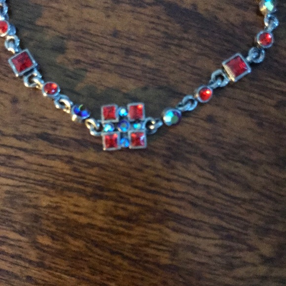 🌸💗FREE w/ purchase! Cute shiny red bracelet ! - Picture 3 of 3